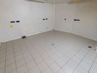 Bureaux et commerces 1 pièce