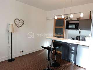 Bureaux et commerces 2 pièces