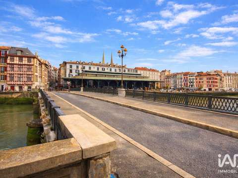 Bureaux et commerces