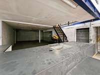 Bureaux et commerces 8 pièces