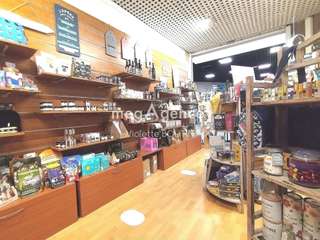 Bureaux et commerces 2 pièces