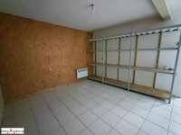 Bureaux et commerces 2 pièces Bureaux et commerces 2 pièces