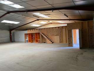Bureaux et commerces 17 pièces