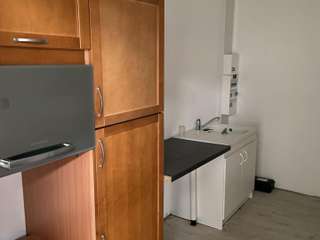 Bureaux et commerces 17 pièces