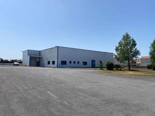 Bureaux et commerces 4 pièces