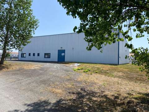 Bureaux et commerces 4 pièces