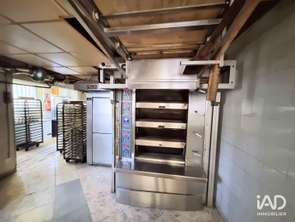 Vente Bureaux et commerces 90 m&sup2;Beauvoisin