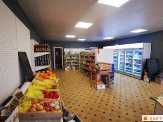 Bureaux et commerces 6 pièces