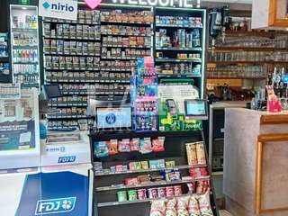 Bureaux et commerces 2 pièces