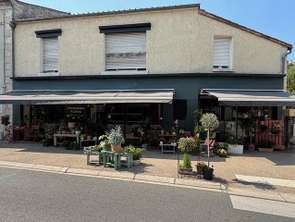 Vente Bureaux et commercesBenet