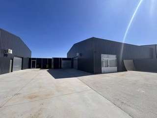 Bureaux et commerces 4 pièces