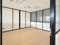 Bureaux et commerces 6 pièces Bureaux et commerces 6 pièces