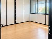 Bureaux et commerces 6 pièces Bureaux et commerces 6 pièces