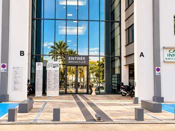 Bureaux et commerces 5 pièces