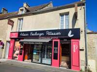 Bureaux et commerces 4 pièces