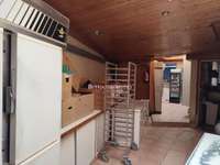 Bureaux et commerces 4 pièces