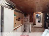 Bureaux et commerces 4 pièces