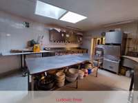 Bureaux et commerces 4 pièces