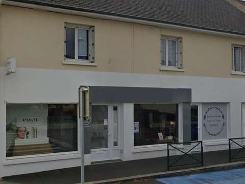 Bureaux et commerces 4 pièces Bonchamp-lès-Laval 53