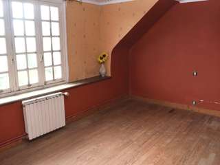 Bureaux et commerces 8 pièces