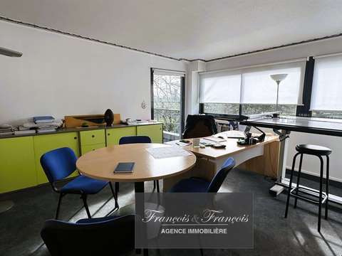 Bureaux et commerces