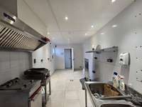 Bureaux et commerces 7 pièces