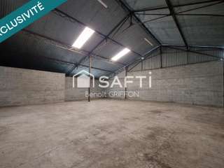 Bureaux et commerces 9 pièces