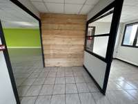 Bureaux et commerces 3 pièces