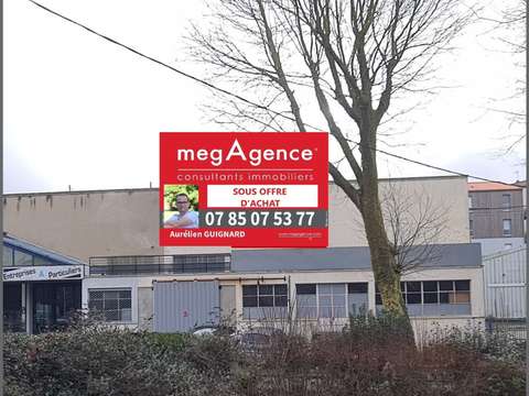 Bureaux et commerces 3 pièces Bressuire 79