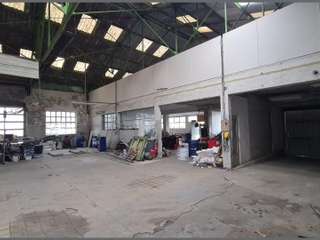 Bureaux et commerces 3 pièces