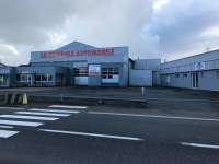 Bureaux et commerces 8 pièces