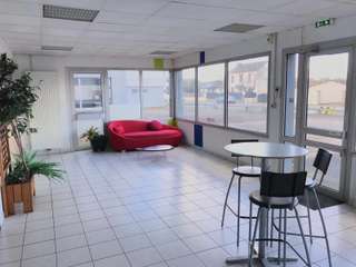 Bureaux et commerces 8 pièces Bureaux et commerces 8 pièces