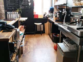 Bureaux et commerces 2 pièces