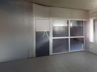 Bureaux et commerces 1 pièce
