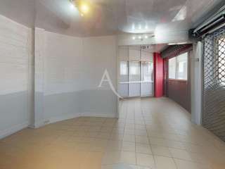 Bureaux et commerces 1 pièce