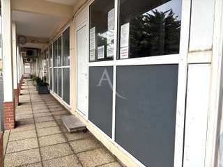 Bureaux et commerces 1 pièce