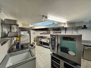 Bureaux et commerces 12 pièces