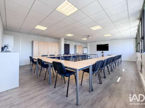 Bureaux et commerces Bron 69