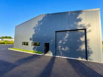 Bureaux et commerces 1 pièce Broons 22