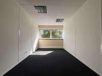 Bureaux et commerces 11 pièces