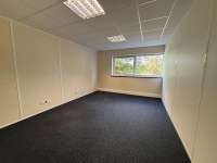 Bureaux et commerces 11 pièces