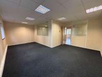 Bureaux et commerces 11 pièces
