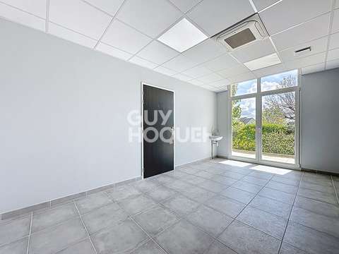 Bureaux et commerces 7 pièces