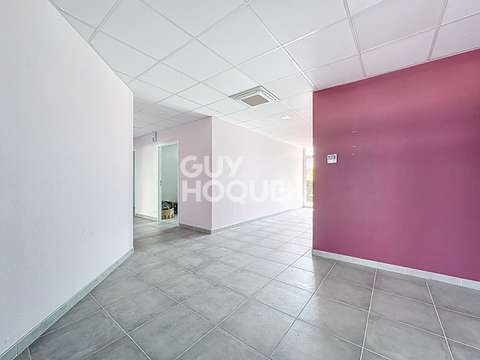 Bureaux et commerces 7 pièces