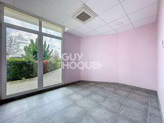 Bureaux et commerces 7 pièces