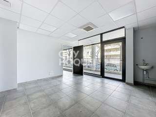 Bureaux et commerces 7 pièces