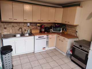 Bureaux et commerces 4 pièces