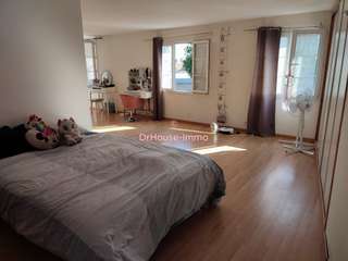 Bureaux et commerces 4 pièces