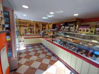 Bureaux et commerces 4 pièces