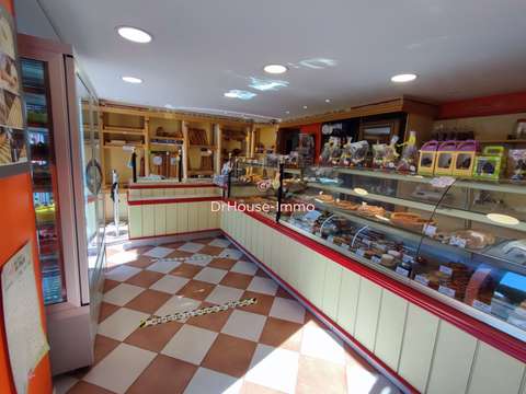 Bureaux et commerces 4 pièces